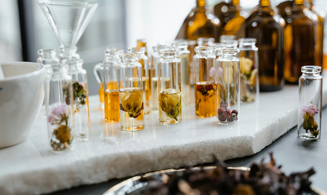 assets/images/activities/muenster-mauritz-viertel-2-std-parfuemseminar/parfum-6-1150x686x90.jpg