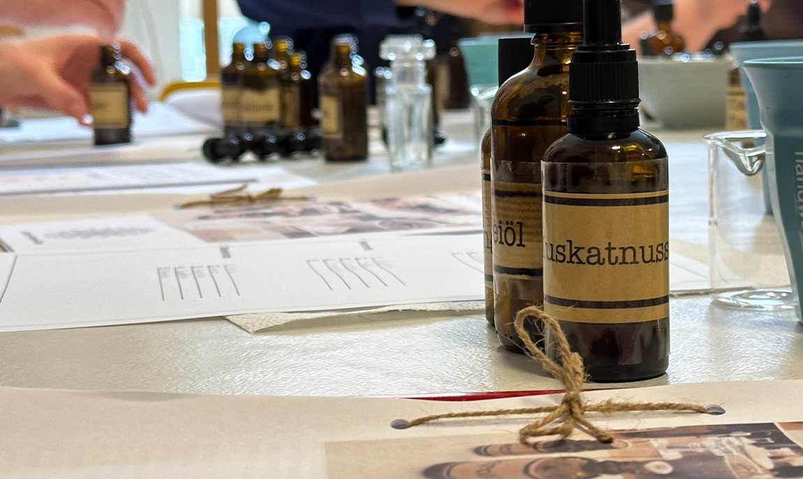 assets/images/activities/muenster-mauritz-viertel-2-std-parfuemseminar/sop-par-6-1150x686x90.jpg