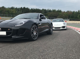 6 Runden Jaguar F-Type S selber fahren auf der Motorsport ...