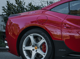 assets/images/activities/nuernberg-60-min-ferrari-cabrio-selber-fahren-mit-fahrerwechsel/Ferray-Kob-14-270x200x90.jpg