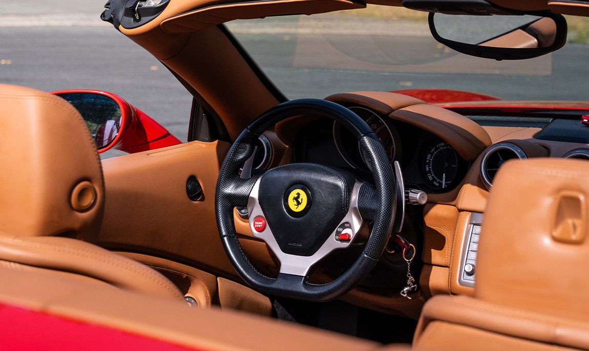 assets/images/activities/nuernberg-ferrari-cabrio-selber-fahren-und-1-mitfahrer/Ferray-Kob-15-1150x686x90.jpg