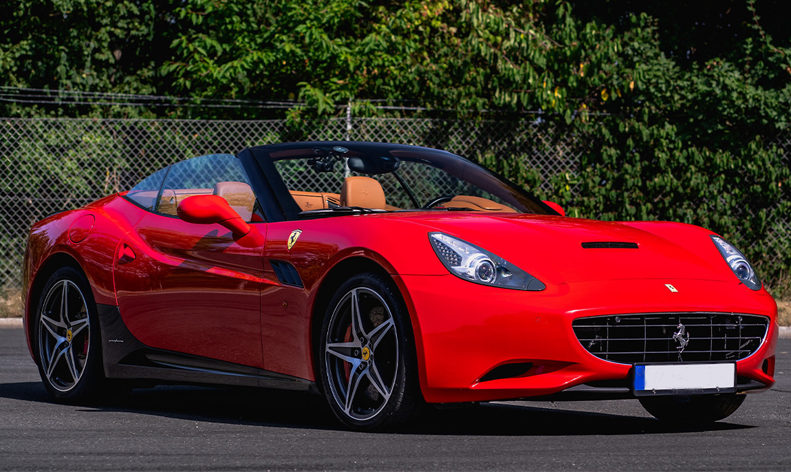 assets/images/activities/nuernberg-ferrari-cabrio-selber-fahren/Ferray-Kob-11-1150x686x90.jpg