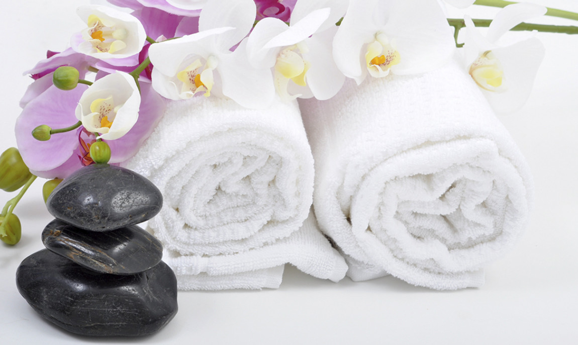 assets/images/activities/nuernberg-hot-stone-massage/HotStone2-1150x686x90.jpg