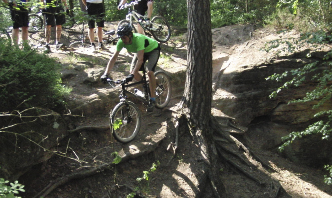 assets/images/activities/nuernberg-mountainbike-kurs/1280_0002_einmalige-erlebnisse2017-06-1150x686x90.jpg