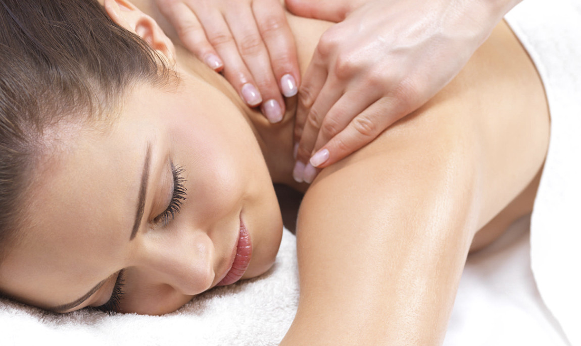 assets/images/activities/nuernberg-rueckenmassage/1280_0000_Fotolia_6434290_Subscription_L-1150x686x90.jpg