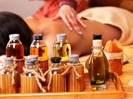 assets/images/activities/nuernberg-thai-oel-massage/Fotolia_32946743_Subscription_XXL-270x200x90.jpg