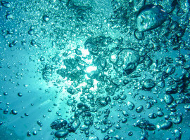 assets/images/activities/oberursel-wasser-relaxing/1280_0002_air-bubbles-230014_1920-270x200x90.jpg