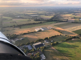 assets/images/activities/oldenburg-45-min-flugzeug-rundflug/IMG_6285-2-270x200x90.jpeg