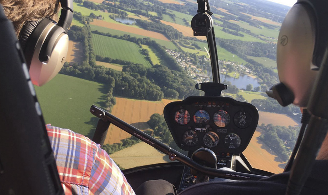 assets/images/activities/oldenburg-hubschrauber-rundflug/1280_0007_IMG_3361-1150x686x90.jpg