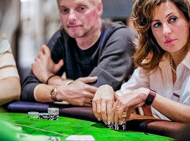 assets/images/activities/poker-aufbauworkshop-hamburg/1200_0007_BETFAIR_MG_2058-270x200x90.jpg