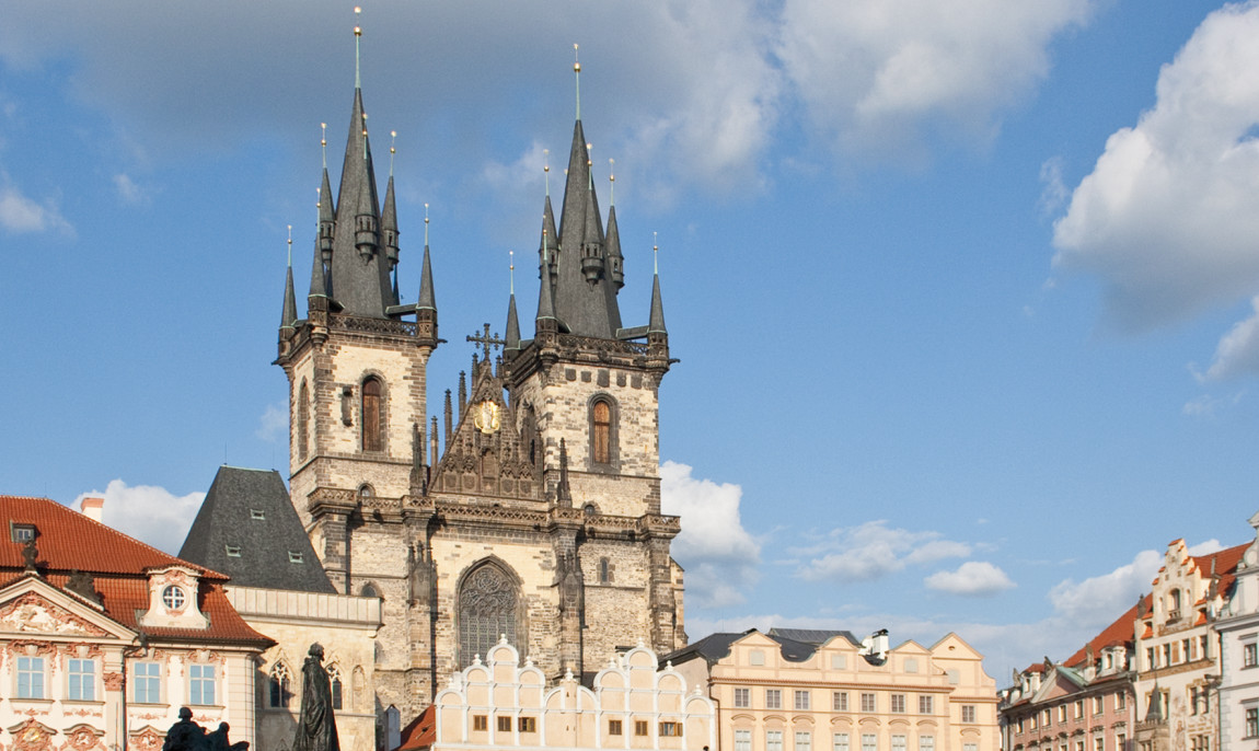 assets/images/activities/prag-schnitzel-jagd/Teynkirche_1-1150x686x90.jpg