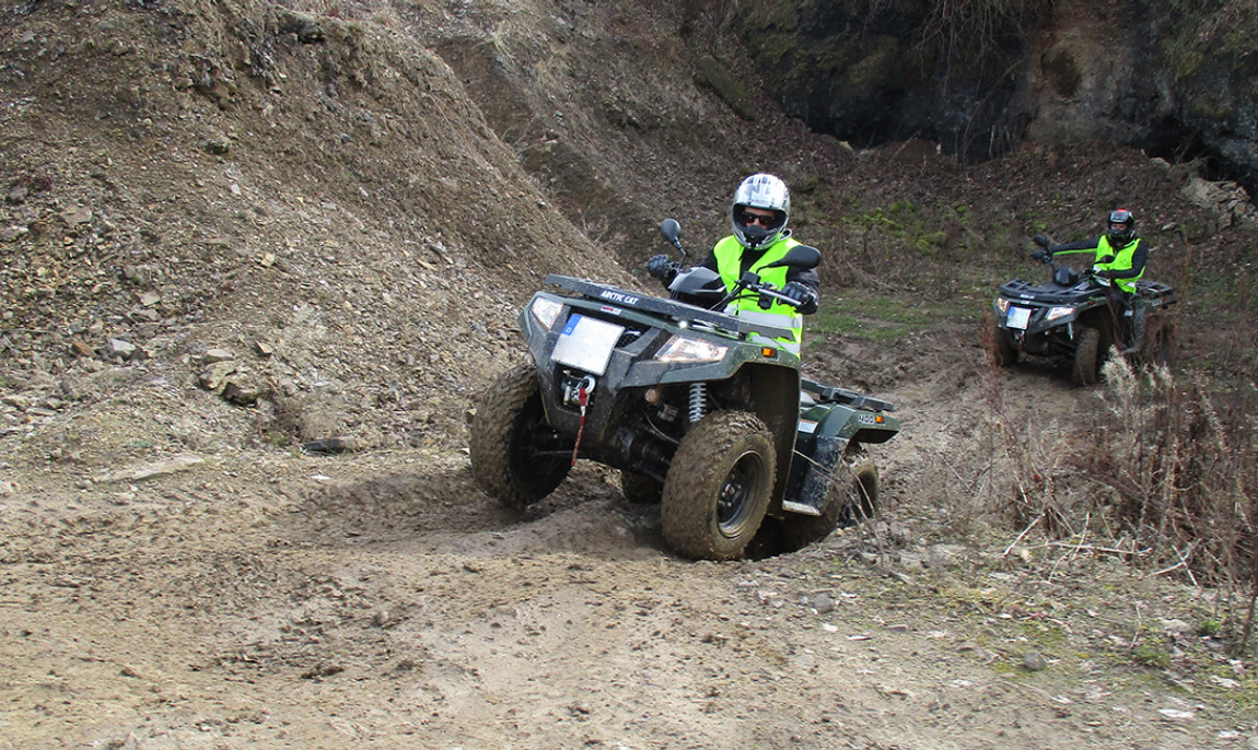 assets/images/activities/quad-tour-schnuppertour-am-nuerburgring-in-herresbach/1280_0014_IMG_0159-1150x686x90.jpg