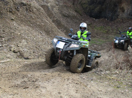 assets/images/activities/quad-tour-schnuppertour-am-nuerburgring-in-herresbach/1280_0014_IMG_0159-270x200x90.jpg