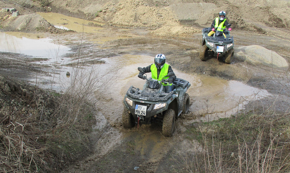 assets/images/activities/quad-tour-schnuppertour-am-nuerburgring-in-herresbach/1280_0015_IMG_0157-1150x686x90.jpg