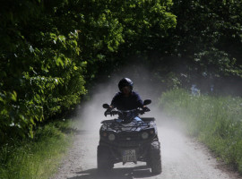 assets/images/activities/rain-3-std-quad-tour/On%20&%20Offroad%20Tour%2003-270x200x90.jpg