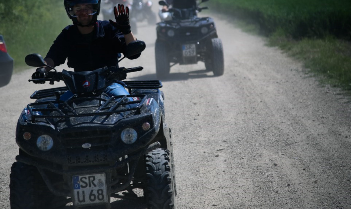 assets/images/activities/rain-3-std-quad-tour/On%20&%20Offroad%20Tour%2007-1150x686x90.jpg