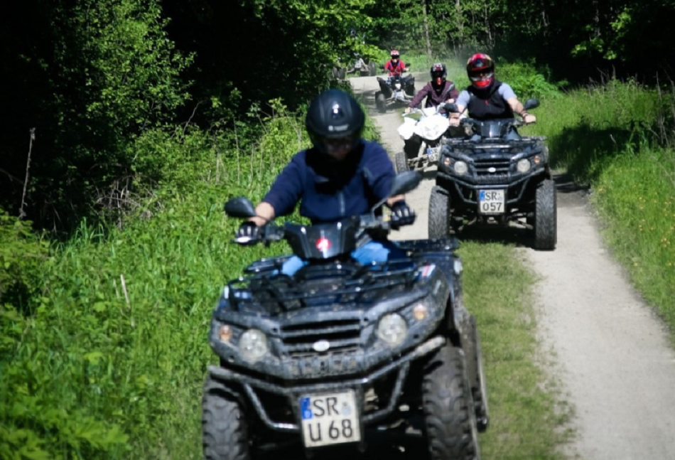 assets/images/activities/rain-quad-tour-bayerischer-wald/Bayerwald%20Tour%2002-1150x686x90.png
