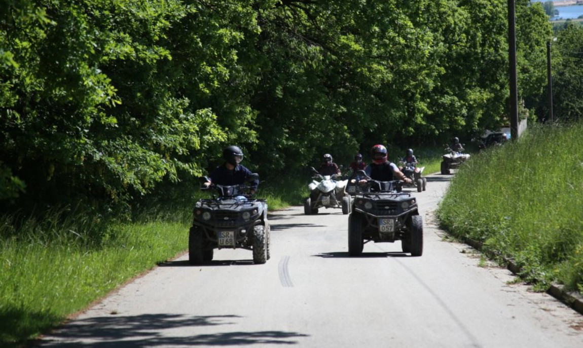 assets/images/activities/rain-quad-tour/Schnuppertour%2005-1150x686x90.jpg