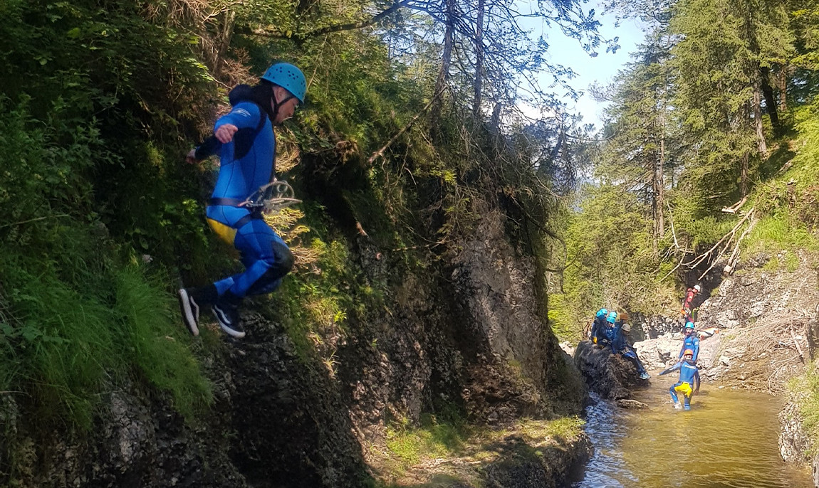 assets/images/activities/reutte-3-std-canyoning-tour-stuibenfaelle-fuer-einsteiger/Nat-Can-Stu-1-1150x686x90.jpg