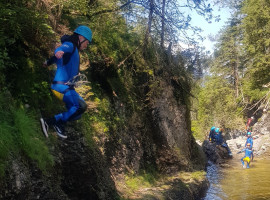 assets/images/activities/reutte-3-std-canyoning-tour-stuibenfaelle-fuer-einsteiger/Nat-Can-Stu-1-270x200x90.jpg