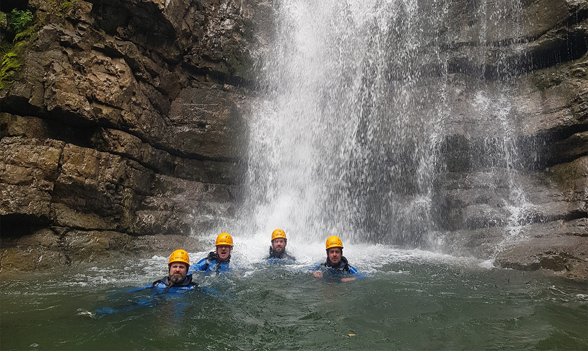 assets/images/activities/riezlern-3-std-canyoning-tour-schwarzwasserbach/Nat-Can-Sch-10-1150x686x90.jpg
