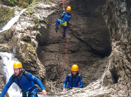 assets/images/activities/riezlern-3-std-canyoning-tour-schwarzwasserbach/Nat-Can-Sch-6-270x200x90.jpg