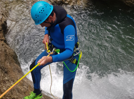 assets/images/activities/riezlern-3-std-canyoning-tour-schwarzwasserbach/Nat-Can-Sch-8-270x200x90.jpg