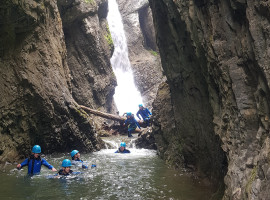 assets/images/activities/riezlern-3-std-canyoning-tour-schwarzwasserbach/Nat-Can-Sch-9-270x200x90.jpg