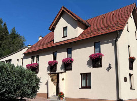 assets/images/activities/rohrbach-geniessen-und-traeumen-fuer-zwei/hof-2-270x200x90.jpg