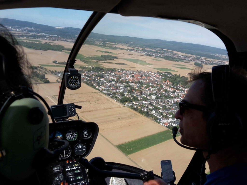 Min Hubschrauber Privatrundflug Ab Flugplatz Giebelstadt