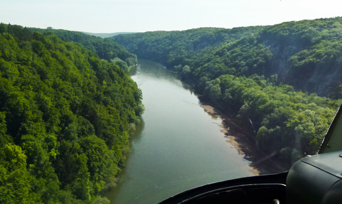assets/images/activities/rothenburg-ob-der-tauber-hubschrauber-rundflug/1280_0000_P1030134-2-1150x686x90.jpg