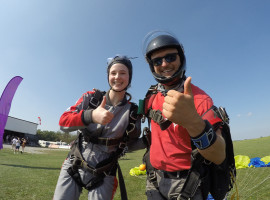 assets/images/activities/schlierstadt-fallschirmtandemsprung/sou-fal-1a-270x200x90.jpg