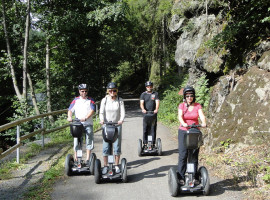 assets/images/activities/schwarzburg-segway-tour/2017-Schwarzatal-4-270x200x90.jpg