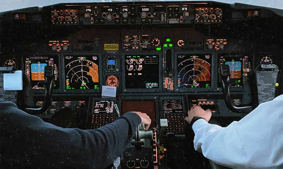 assets/images/activities/schweinfurt-sennfeld-60-min-flugsimulator-boeing-737ng/flugsim-1-1150x686x90.jpg