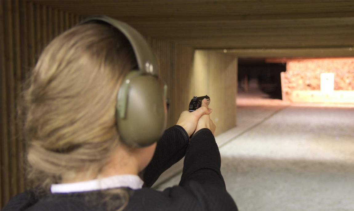 assets/images/activities/seesen-90-min-schiesstraining-mit-verschiedenen-kurz-und-langwaffen/ret-sch-2-1150x686x90.jpg