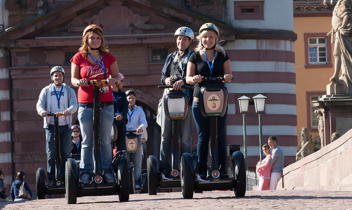 assets/images/activities/segway-tour-heidelberg-altstadt/1280_0002_rnz_berg_SCH_bk_Segway_07-1150x686x90.jpg