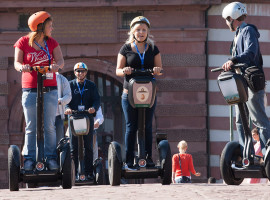 assets/images/activities/segway-tour-in-ludwigshafen-mitte-rheinland-pfalz/1280_0003_rnz_berg_SCH_bk_Segway_06-270x200x90.jpg