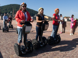 assets/images/activities/segway-tour-mannheim/1280_0000_rnz_berg_SCH_bk_Segway_09-270x200x90.jpg