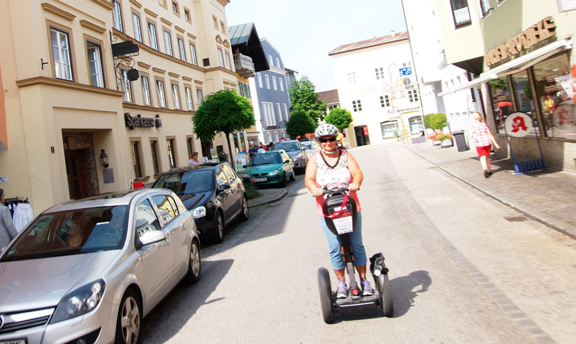 assets/images/activities/segway-tour-traunstein/1280_0005_P7240617%20(1)-1150x686x90.jpg