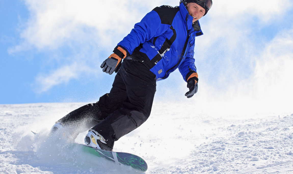assets/images/activities/snowboard-grundkurs-in-bayerisch-eisenstein-bayern/1280_0000_Fotolia_17665642_Subscription_L-1150x686x90.jpg