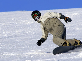 assets/images/activities/snowboard-grundkurs-in-bayerisch-eisenstein-bayern/1280_0003_Fotolia_9331995_Subscription_L-270x200x90.jpg