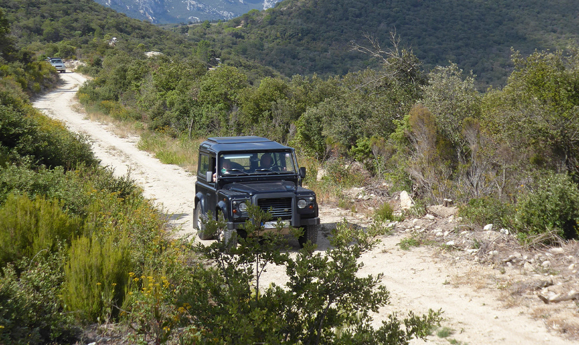 assets/images/activities/sournia-frankreich-6-tage-4x4-offroadtour-durch-das-pyrenaeenvorland/fra-4x4-9-1150x686x90.jpg