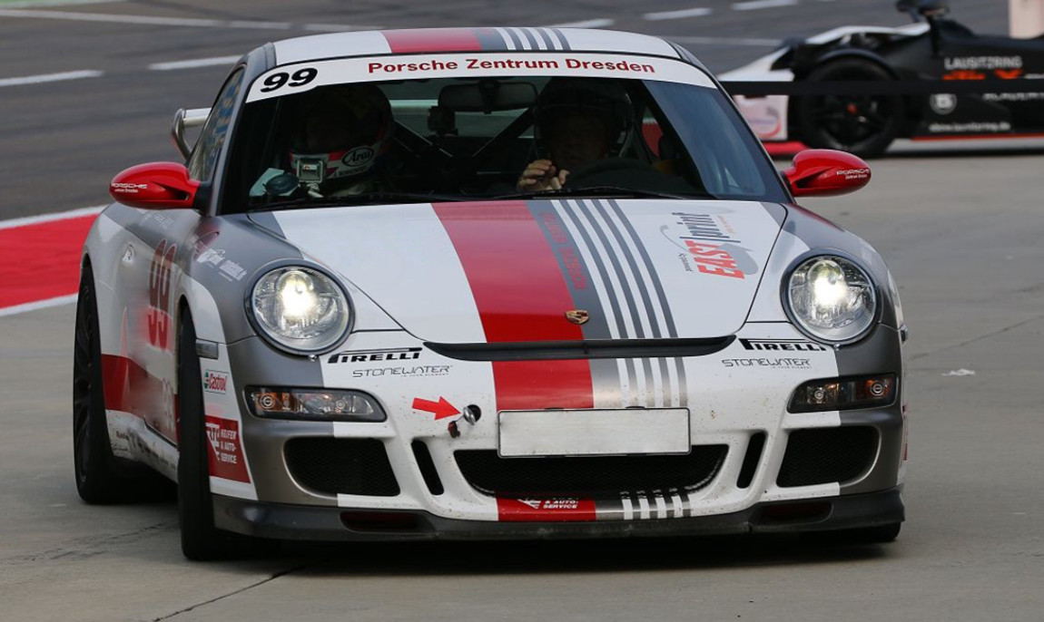 assets/images/activities/spreewaldring-2-runden-renntaxi-porsche-gt3/1280_0003_image-1150x686x90.jpg