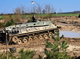 assets/images/activities/steinhoefel-leopard-1-bergepanzer-fuer-zwei/panz-wer-24-270x200x90.jpg
