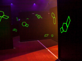 assets/images/activities/stuttgart-lasertag/1280_0001_Lasertag_shooting_MG_0608_1500-270x200x90.jpg