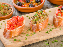assets/images/activities/tapas-kochkurs-schwetzingen/1280_0000_Fotolia_54845065_Subscription_XXL-270x200x90.jpg