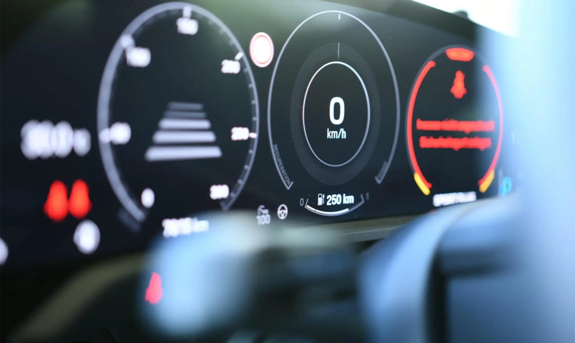assets/images/activities/train-60-min-porsche-taycan-turbo-selber-fahren/_0004_porsche-tycan-4-1920-1150x686x90.jpg