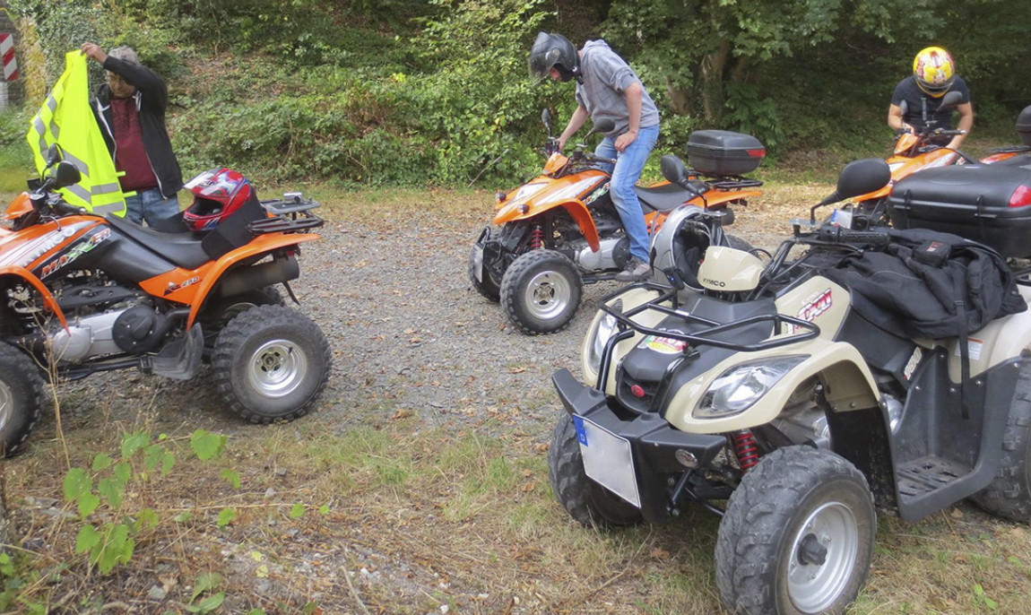 assets/images/activities/trier-quad-tour/1280_0007_14352417_1142213439177849_2400229986983276462_o-1150x686x90.jpg