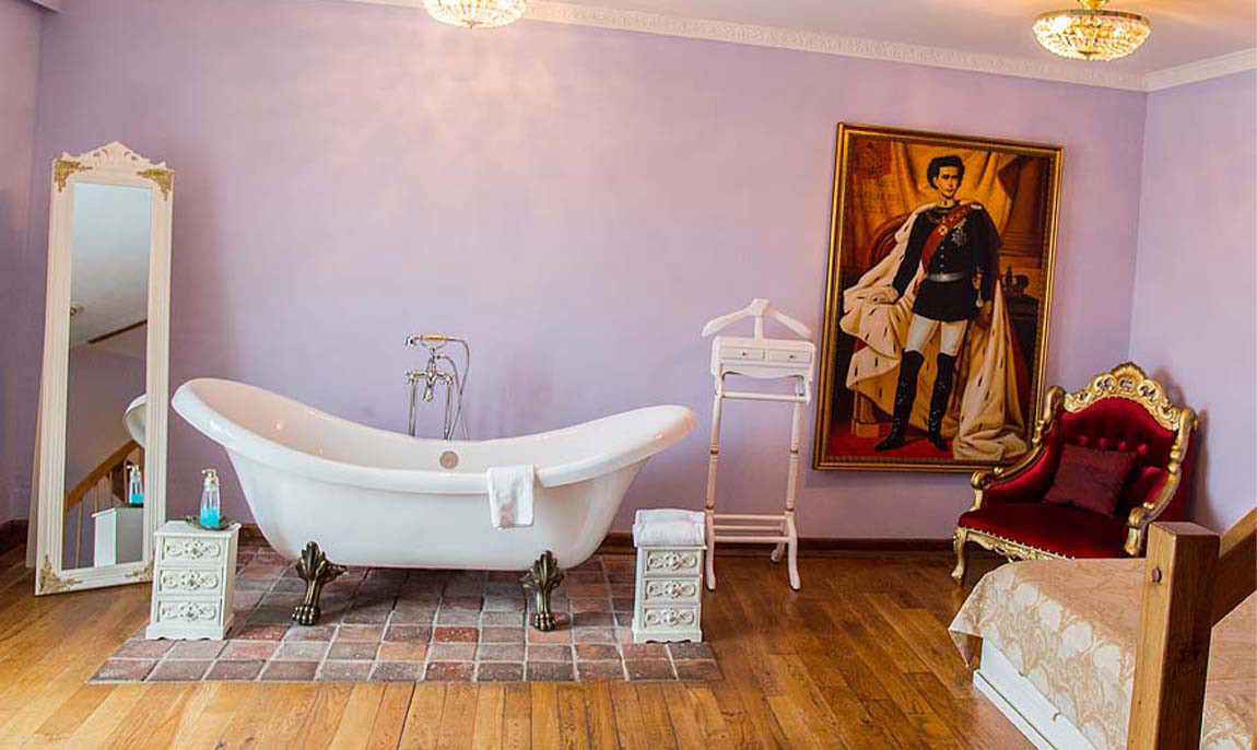 assets/images/activities/uebernachtung-in-der-koenig-ludwig-suite-in-ostbevern/dir-lud-1-1150x686x90.jpg