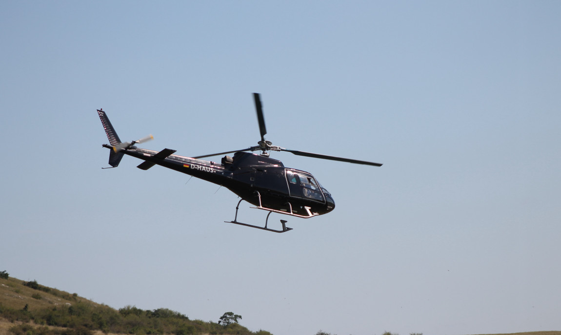 assets/images/activities/uetersen-heist-helikopter-rundflug/red-bull-1615081-1150x686x90.jpg